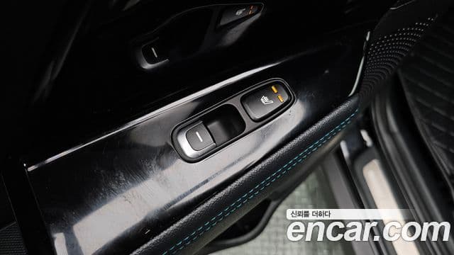 Kia 니로 EV - Опции