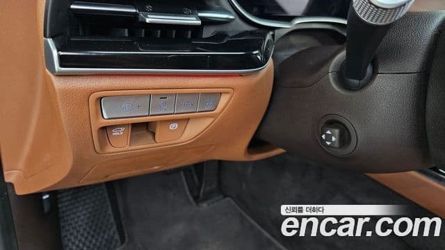 Genesis G80 (RG3) - Опции