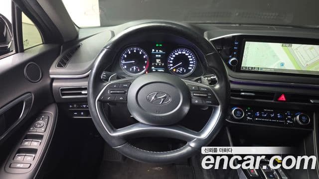 Hyundai 쏘나타 (DN8) - Опции