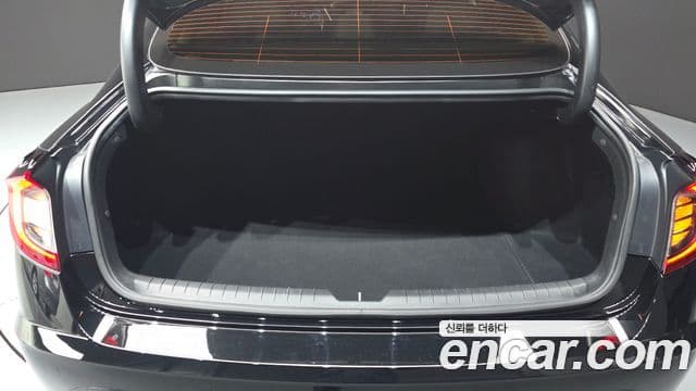 Hyundai 쏘나타 (DN8) - Опции