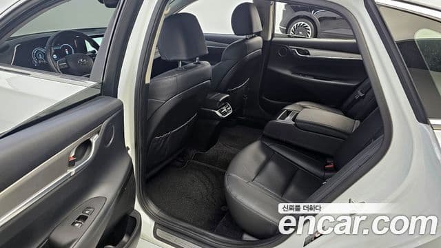 Hyundai 더 뉴 그랜저 IG - Опции