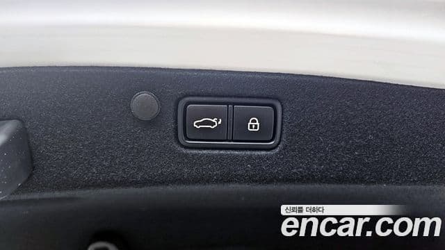 Hyundai 더 뉴 그랜저 IG - Опции