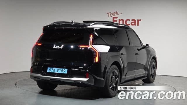 Kia EV9 - Экстерьер