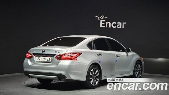 Nissan 알티마 - Экстерьер