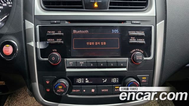 Nissan 알티마 - Опции