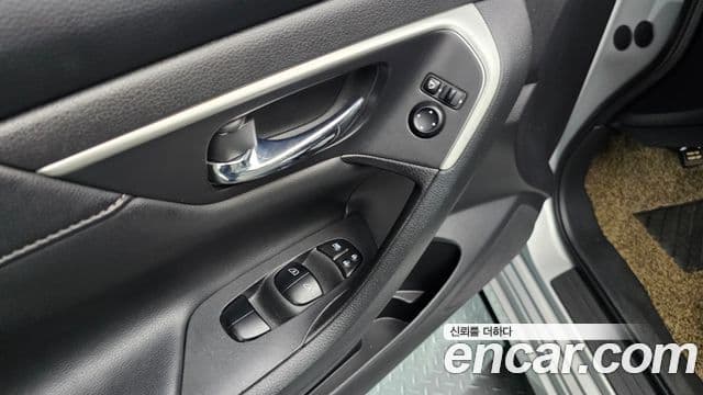Nissan 알티마 - Опции