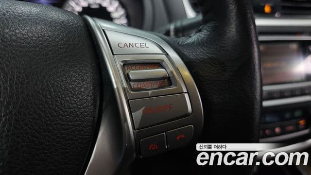 Nissan 알티마 - Опции