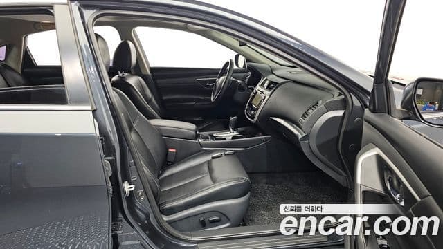 Nissan 알티마 - Опции