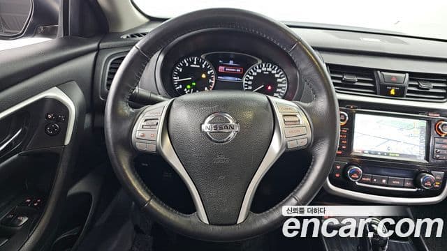 Nissan 알티마 - Опции