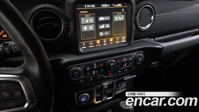 Jeep 랭글러 (JL) - Опции