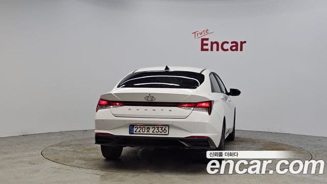 Hyundai 아반떼 (CN7) - Экстерьер