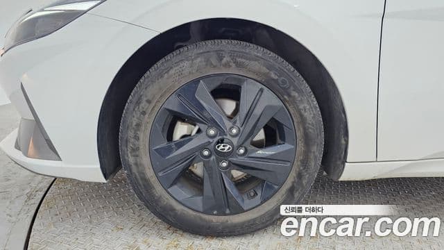 Hyundai 아반떼 (CN7) - Экстерьер