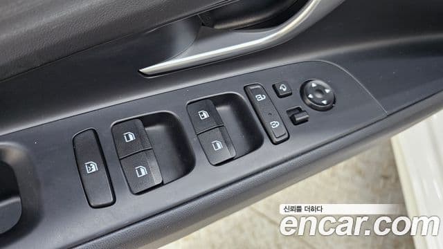 Hyundai 아반떼 (CN7) - Опции