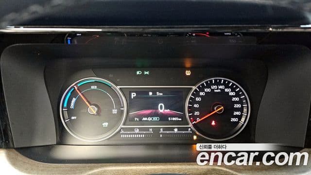 Kia 쏘렌토 4세대 - Салон