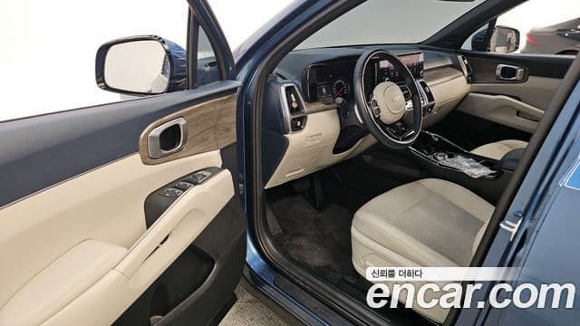 Kia 쏘렌토 4세대 - Салон