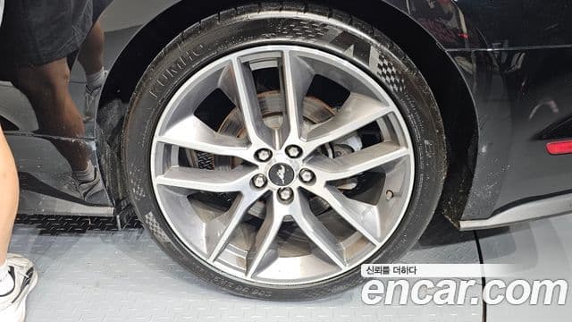 Ford 머스탱 - Экстерьер