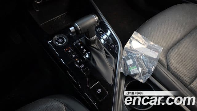 Kia 디 올 뉴 니로 - Салон